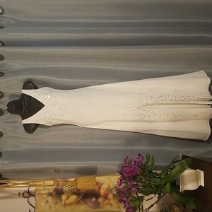 NWOT - Sally USA Off White A-Line Formal Dress w/Sequined Details - Size Small